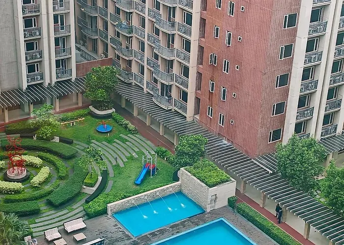 1br Near The Airport With Free Pool Access Apartamento Manila