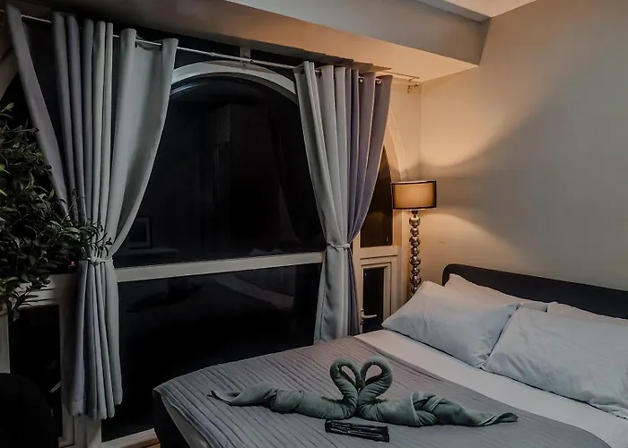 Apartamento 1br Near The Airport With Free Pool Access Manila