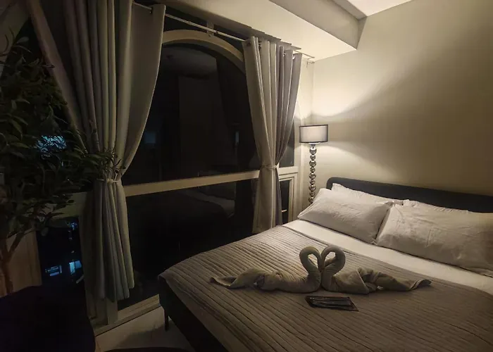 1br Near The Airport With Free Pool Access * Manila